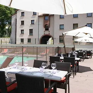 Cap Hotel